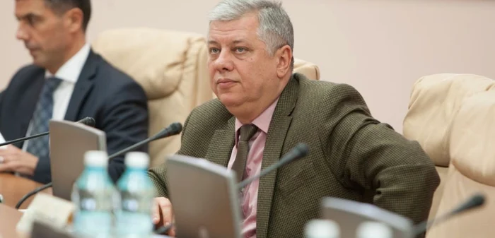 Anatol Arapu susţine că sute de milioane de lei vor fi alocate în 2016 pentru acoperirea furtului miliardului FOTO: Adevărul