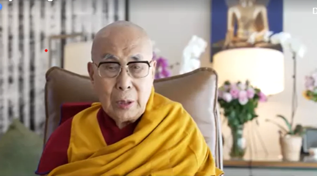 Liderul spiritual tibetan spune că se simte bine. FOTO captură video Facebook Dalai Lama