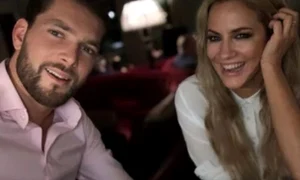 Imaginea publicată de iubitul lui Caroline, Lewis, înainte cu o zi ca aceasta să se sinucidă jpeg