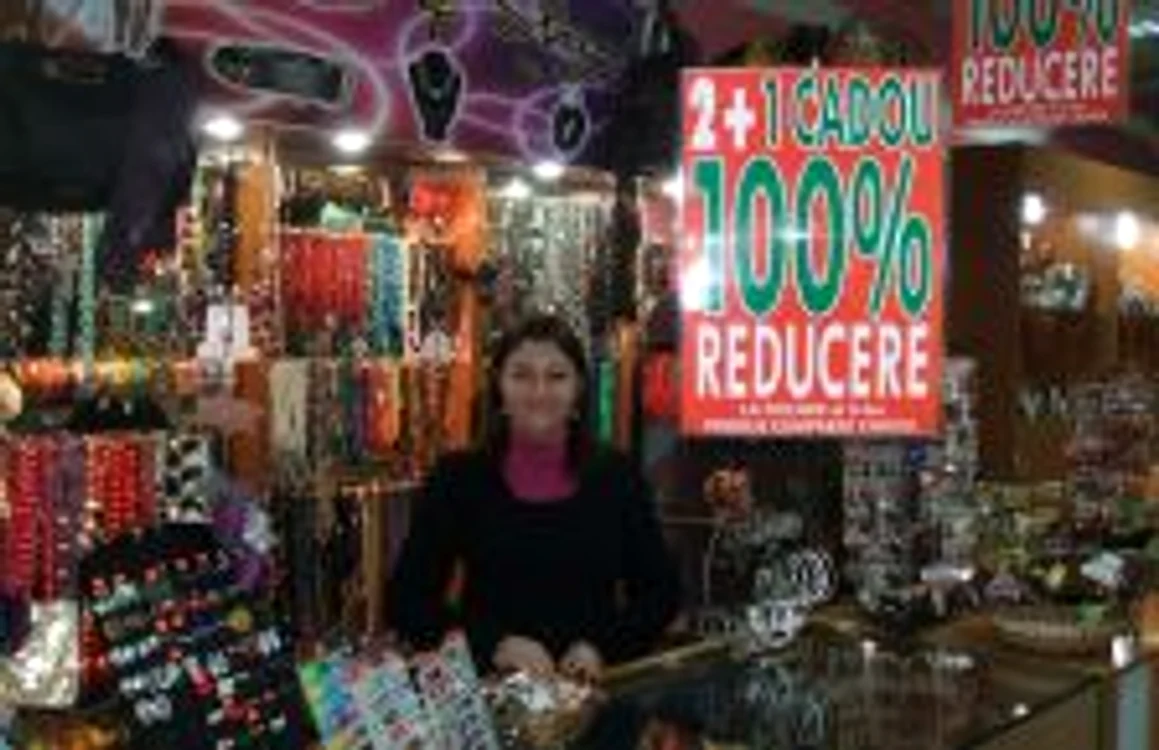 Doar patru comercianţi au depus notificare la Primărie 