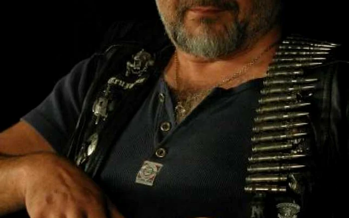 Poezie-Nicu Covaci: Să nu vă fie frică!