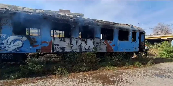 Incendiu între Podul Grand și Basarab   video (1) mp4 thumbnail png
