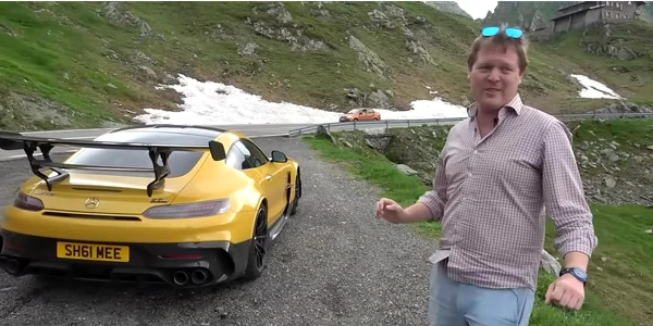 tim burton cu amg pe transfagarasan foto youtube jpg