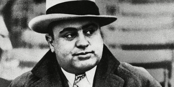 Calendar 25 ianuarie: 1947   Al Capone, cel mai faimos gangster american, a murit la vârsta de 48 de ani jpeg