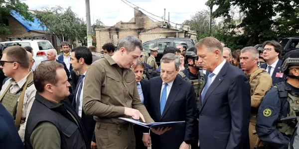 Klaus Iohannis Emmanuel Macron Mario Draghi Olaf Scholz la Irpin Ucraina FOTO EPA-EFE