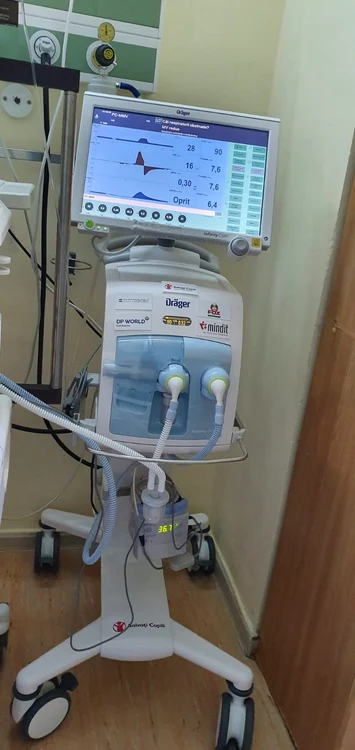 Ventilatorul de 35.000 de euro donat de Salvați Copiii secției de Neonatologie a Spitalului Universitar din București