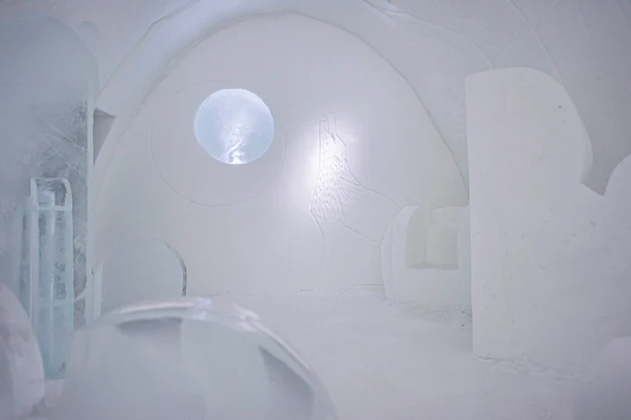 Camera de artă de lux, creată de Monica Popescu FOTO Monica Popescu/Icehotel
