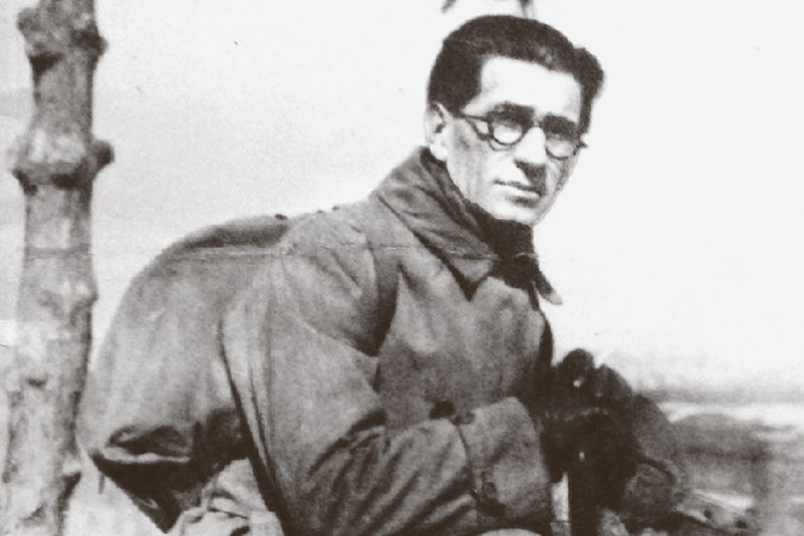 18 aprilie: Se împlinesc 90 de ani de la moartea scriitorului român Panait Istrati. O viaţă ca o aventură fără sfârşit