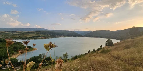 Lacul Cinciș din Hunedoara  Foto Daniel Guță (1) jpg