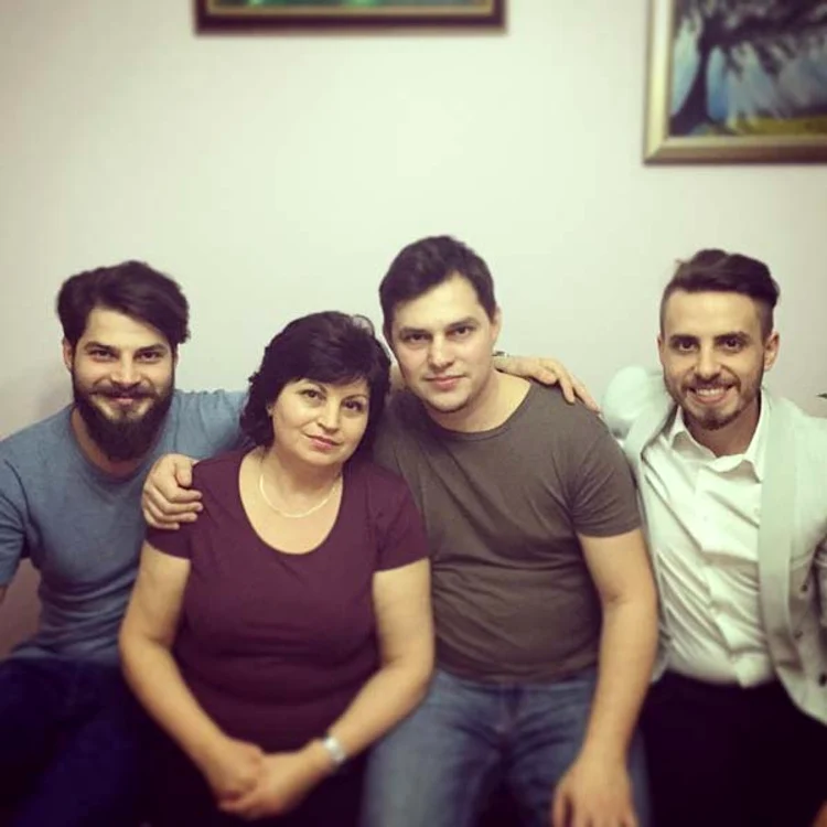 
    Chef FOAFOTO: Arhiva personală  