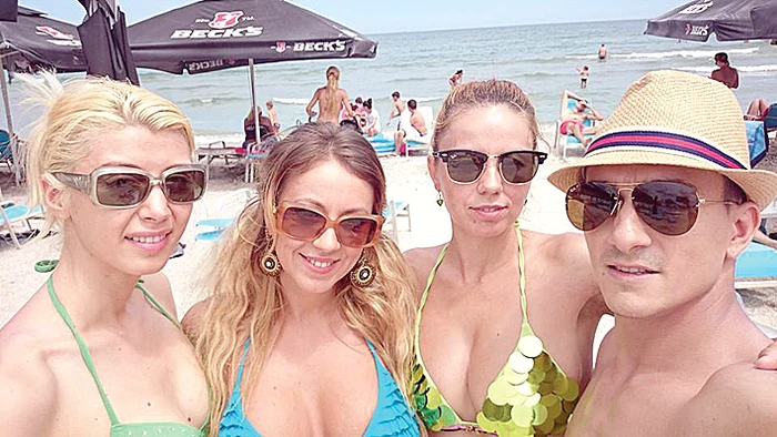 Larisa și Corina, fosta și actuala soție a lui Marian Drăgulescu, vor fi rivale în emisiune