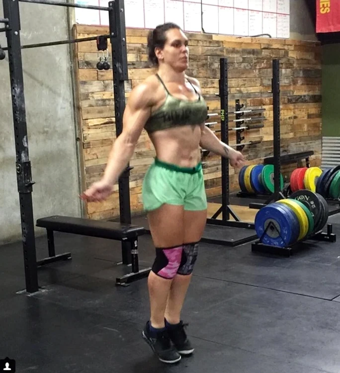 Majoritatea timpului şi-o petrece în sala de antrenament