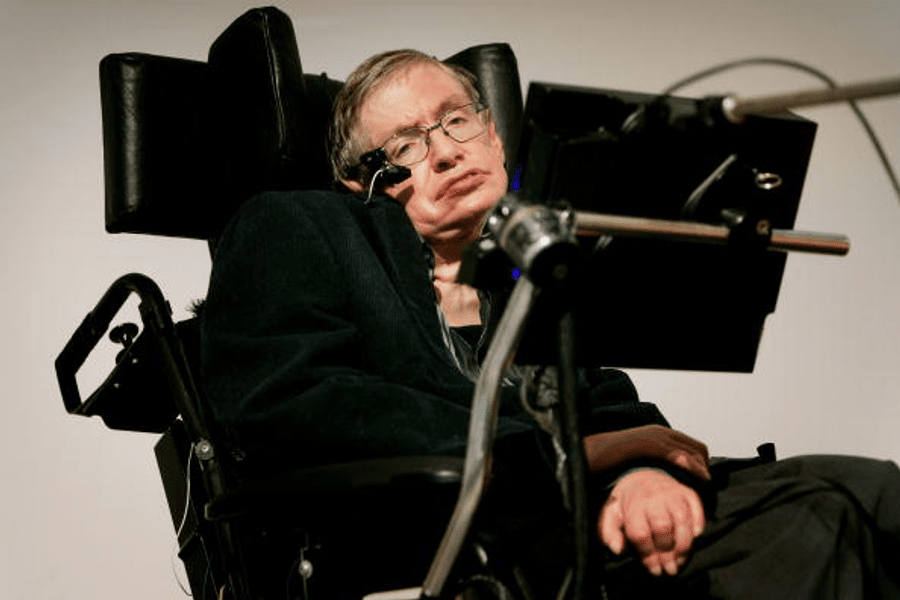 Cinci ani de la moartea lui Stephen Hawking: cum și-a schimbat teoria despre existența Lui Dumnezeu