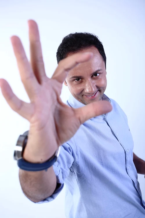 
    Fiul lui Marian şi presupusa amantă s-au certat în directcaptură Pro TV  