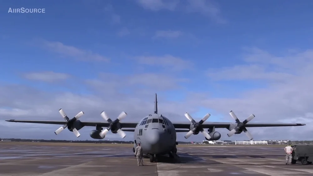 Un avion militar turcesc s-a prăbușit în Georgia, după ce a decolat din Azerbaidjan. Ankara confirmă că era o aeronavă NATO de tip C-130