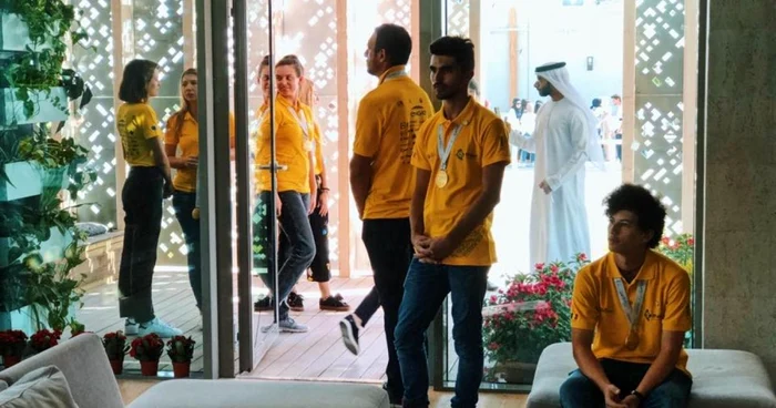 studenţi Dubai
