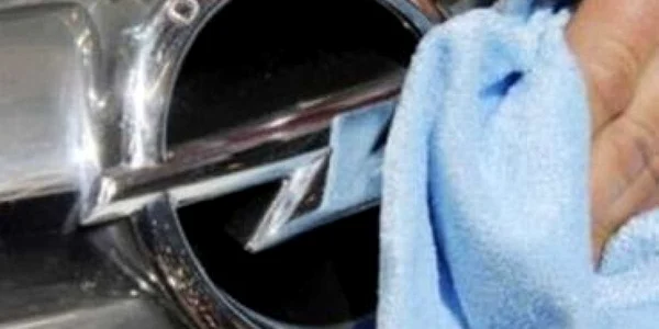 GM continuă negocierile pentru soarta Opel