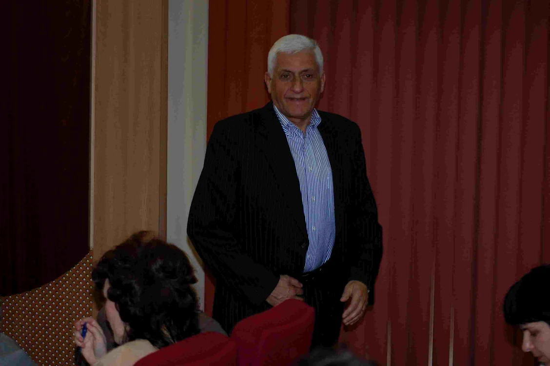 Decebal Bacinschi a câştigat un nou mandat de primar