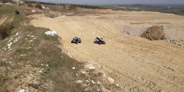 Accident de ATV într o carieră de piatra din comuna Mihai Viteazul, Cluj jpeg