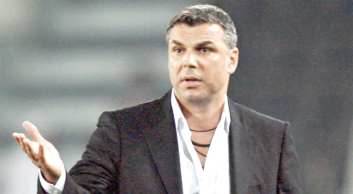 Cosmin Olăroiu