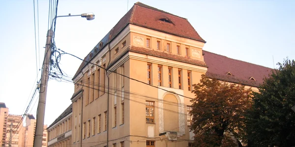 Colegiul "Mihai Eminescu" a primit una din cele trei diplome din Satu Mare