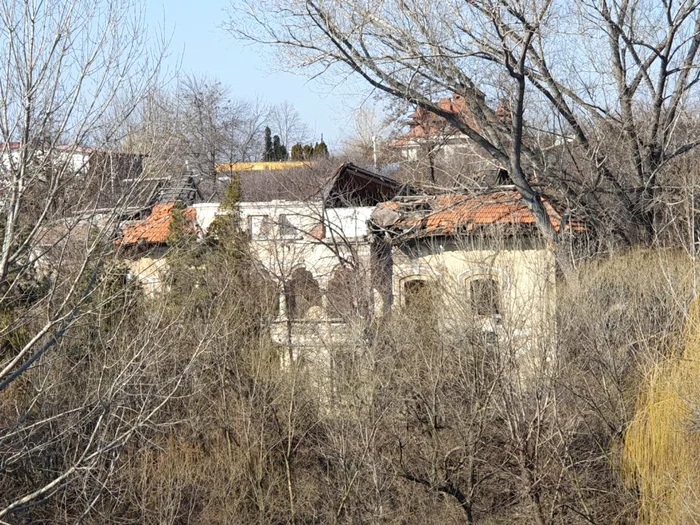 FOTO Facebook/Aurelia Grosu - Sanatoriul TBC construit de medicul Marin Soreanu în anul 1939