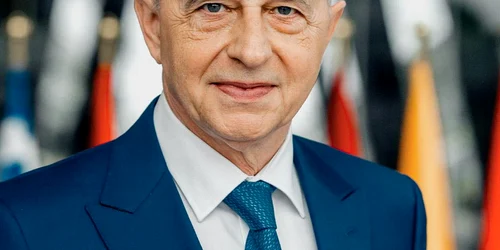 Mircea Geoană FB jpg
