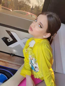 fiica sanzi buruiana JPG