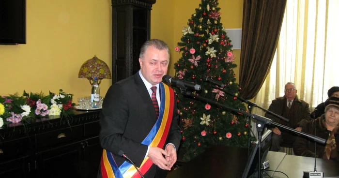 Primarul Cătălin Flutur petrece sărbătorile de iarnă în ţările calde
