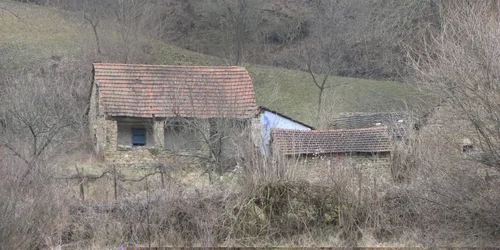 Casele din piatră sunt unice în judeţul Alba