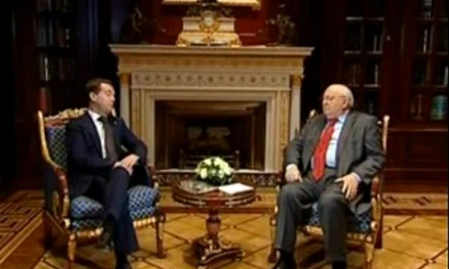 VIDEO Gorbaciov, decorat cu cea mai înaltă distincţie acordată de Rusia jpeg