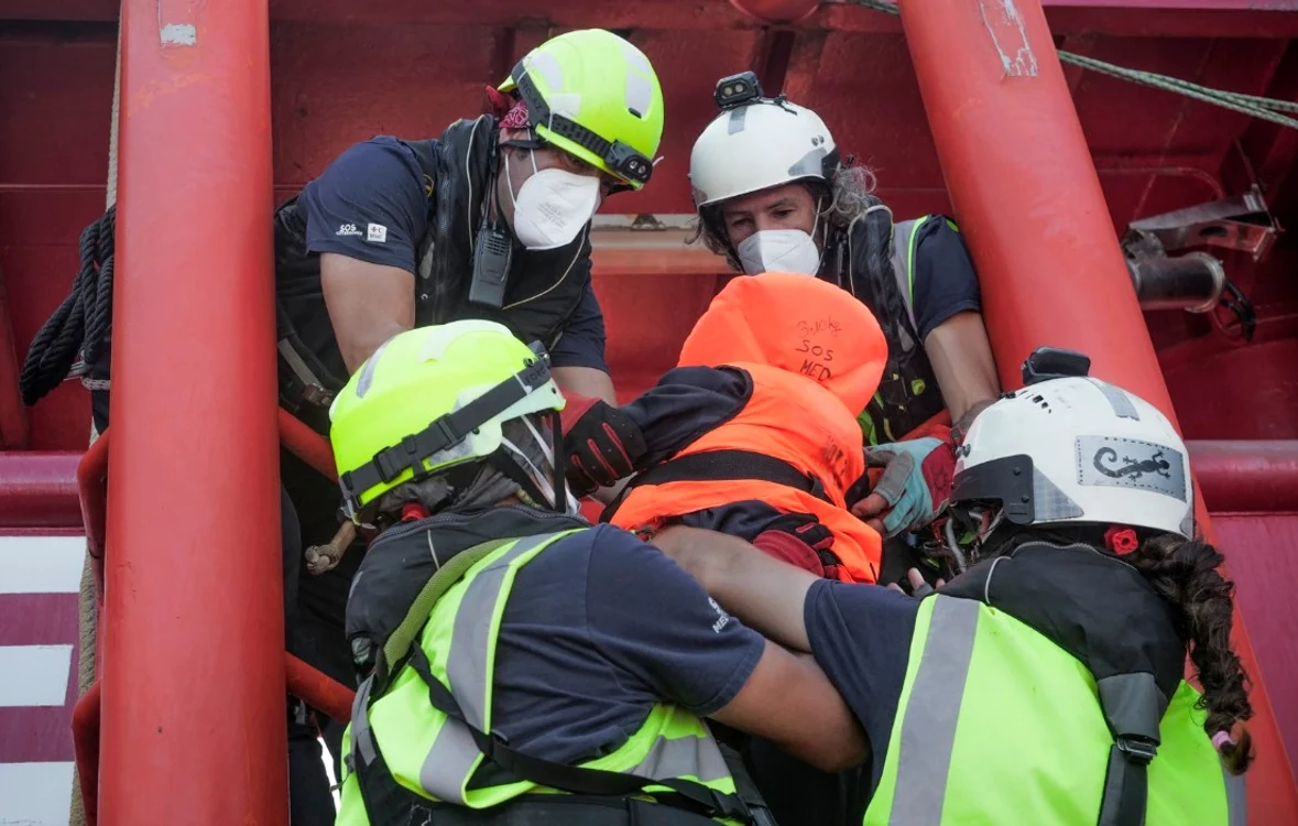 SOS Mediterranee a adresat solicitarea autorităţilor din zona de căutare. FOTO: Twitter