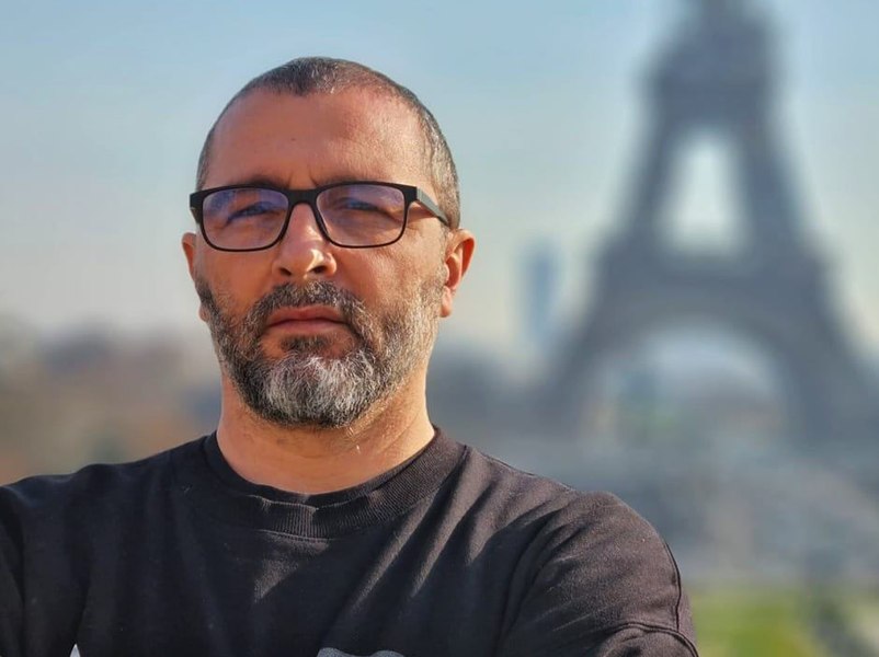 Ce i s-a întâmplat unui cunoscut blogger român după ce a scris critic despre Călin Georgescu. „Mi-e frică rău de tot de ce se va întâmpla”