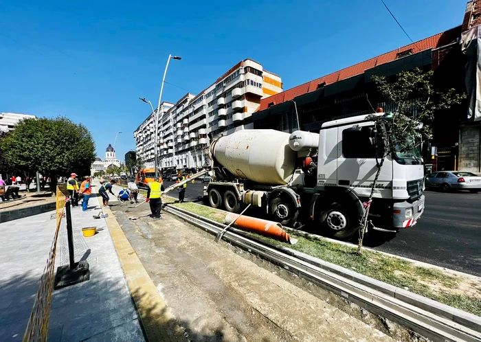 Șantiere pe străzile Bacăului FOTO: Lucian Daniel Stanciu Viziteu/Facebook