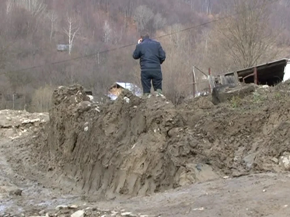 alunecari de teren vrancea