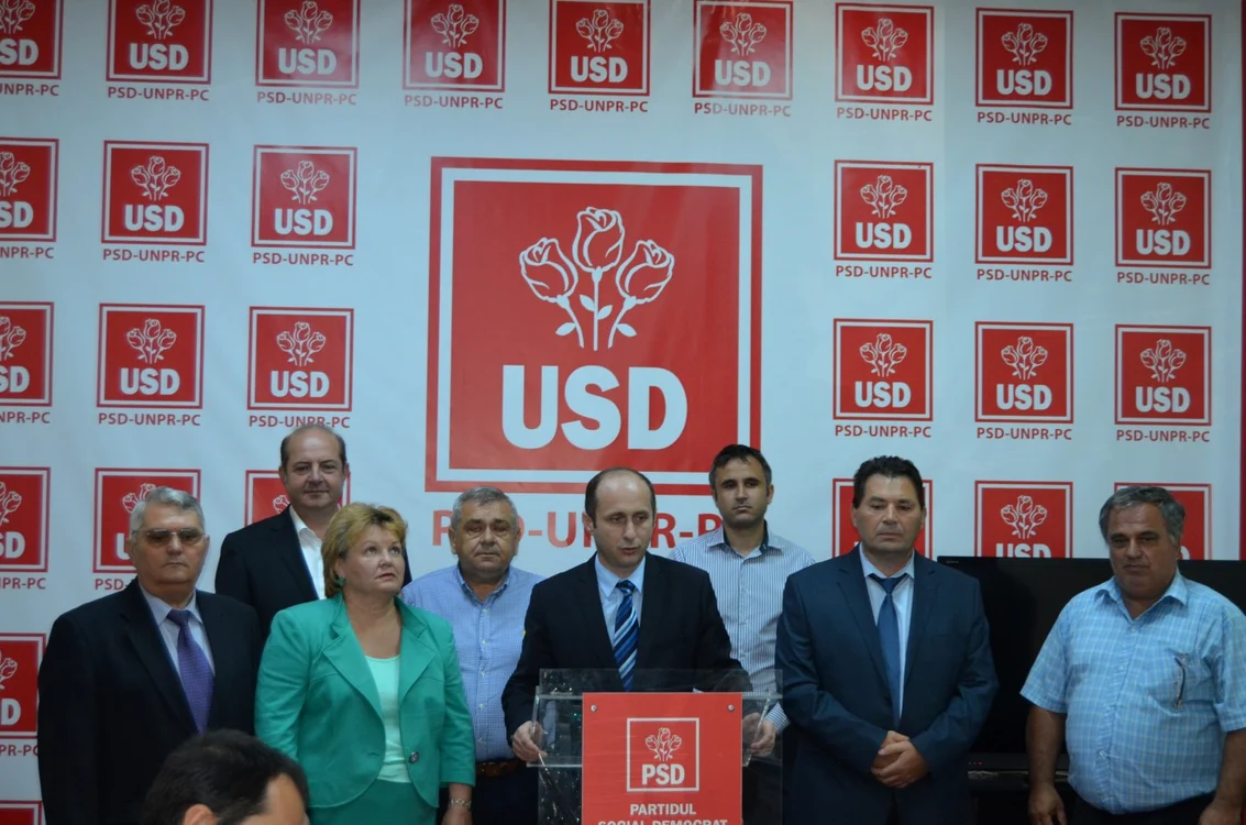Primarii din Ştorobăneasa, Stejaru şi Răsmireşti au trecut la PSD