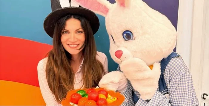 Ioana Ginghină, alături de Iepurilă foto: Instagram 