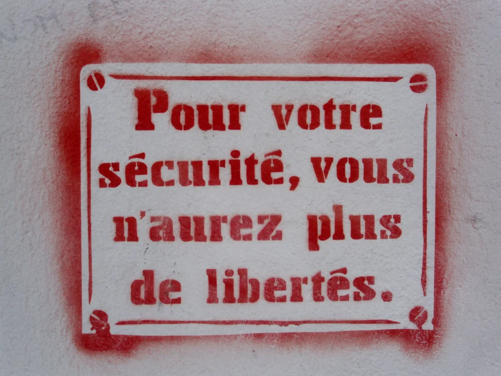 Cît de frică să ne fie de Internet? jpeg