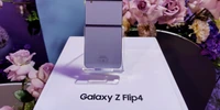 Samsung Galaxy Z Flip4 FOTO Adrian Pogîngeanu