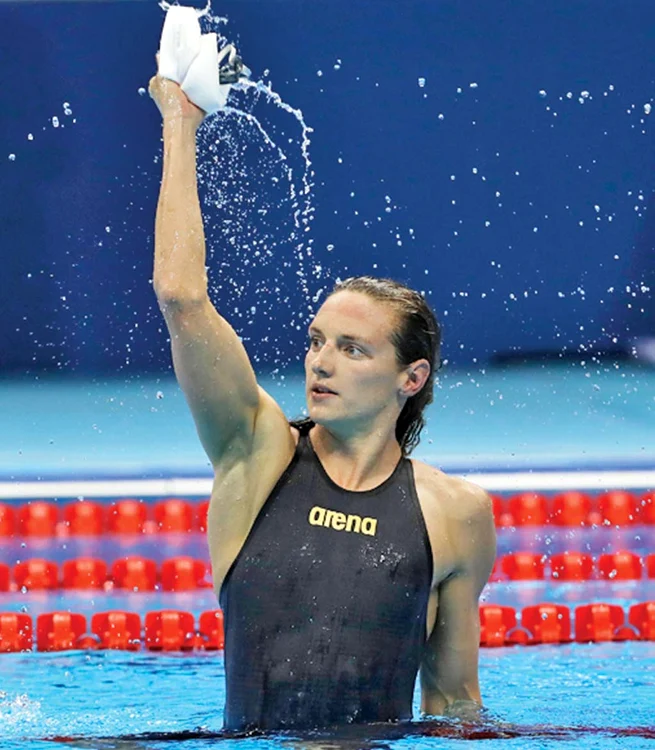 Înotătoarea Katinka Hosszu a doborât recordul mondial