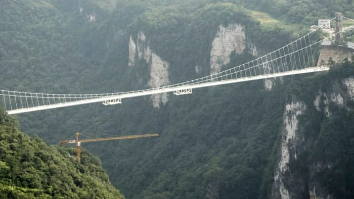 Zhangjiajie Grand Canyon Glass Bridge foto CNN Travel