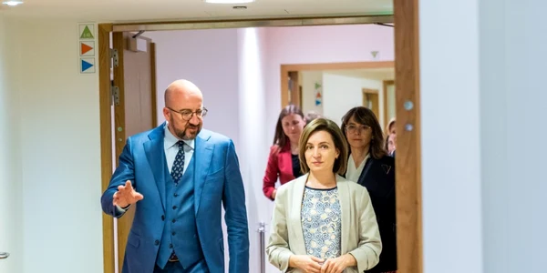 Maia Sandu si Charles Michel