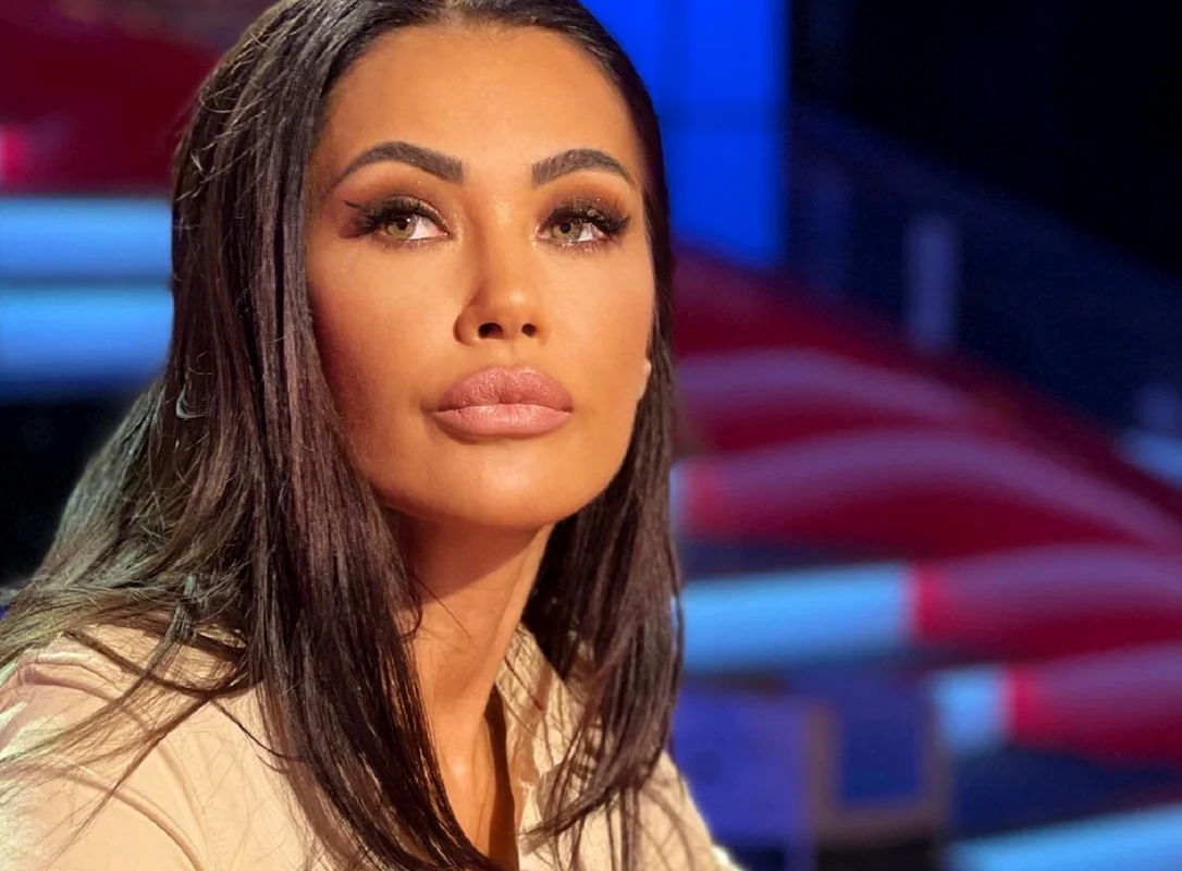 oana zavoranu