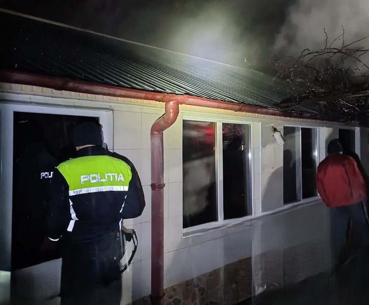 Fostul primar din Roșiori, Brăila, a murit într-un incendiu izbucnit în locuinţa sa