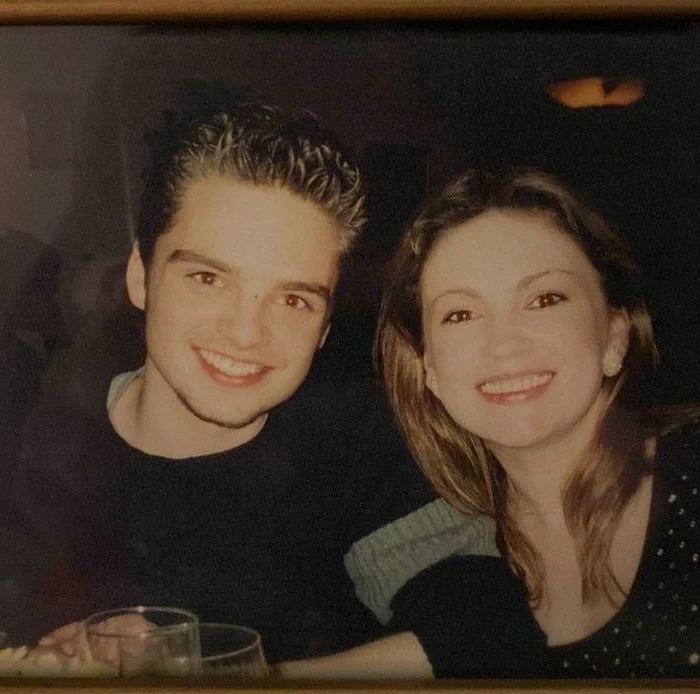 Georgeta Orlovschi și fiul ei Sebastian Stan. Foto X