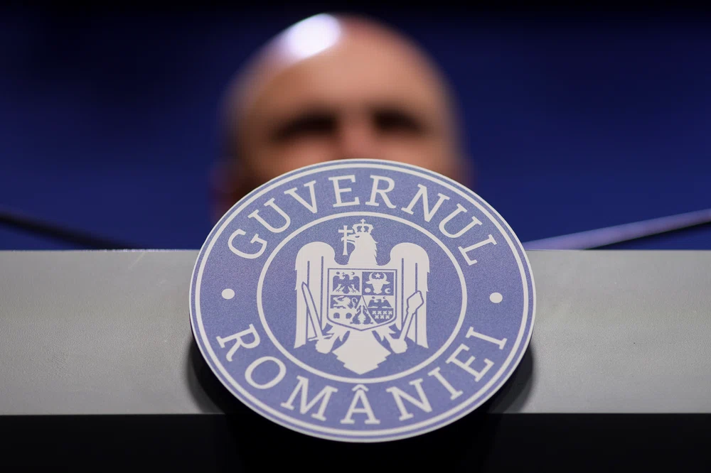 Ce ne așteaptă dacă președintele nu reușește să facă un guvern stabil. Economistul Radu Nechita: „România merge pe urmele Greciei”
