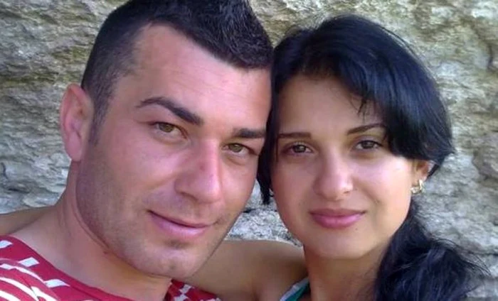 Şoferiţa neatentă şi prietenul ei au murit pe loc. FOTO: Facebook