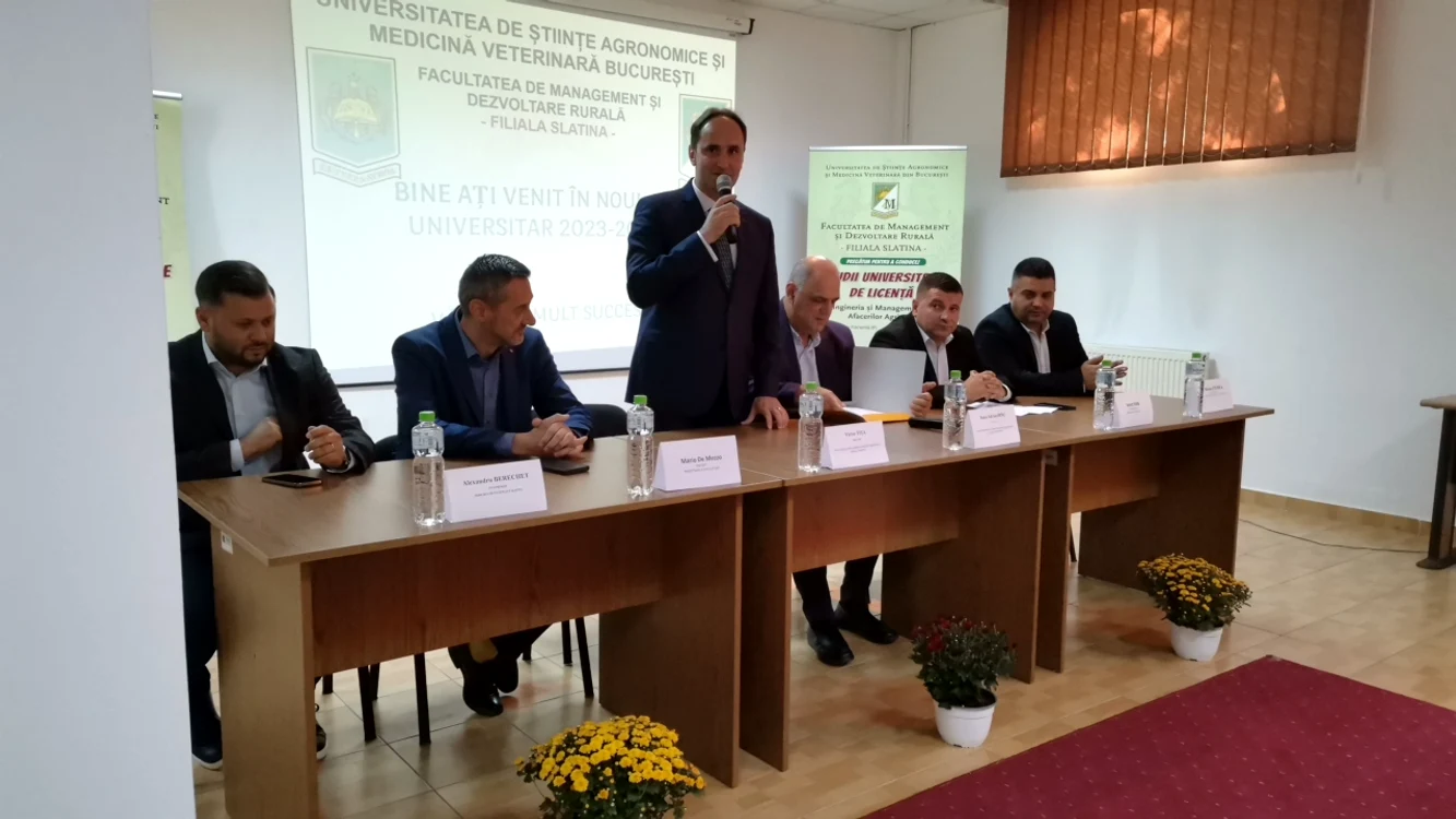 S-a deschis anul universitar la USAMV - Filiala Slatina FOTO: A.M.