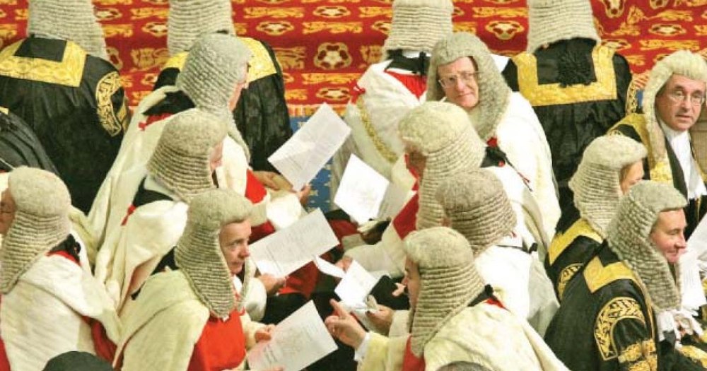 „Reformă istorică”. Guvernul britanic vrea să elimine toți membrii Camerei Lorzilor numiți pe criterii ereditare