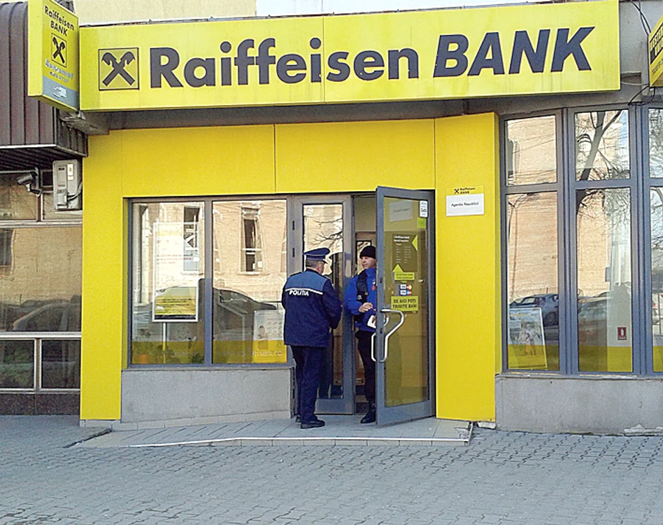 Banca a fost închisă după jafFoto: monitorulvn.ro